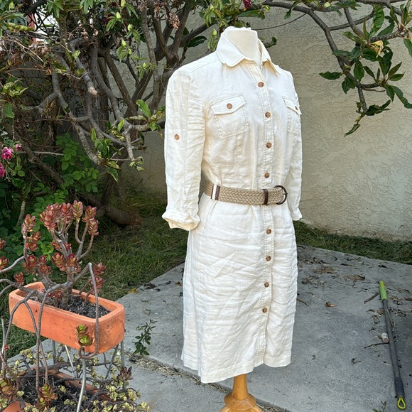 Gorgeous Tahari Tailored White Linen Dress - Picture 2 of 7